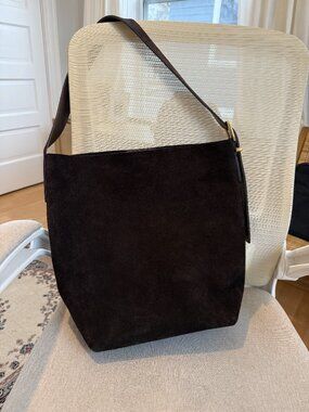 Madewell Essential Bucket Tote - chocolate suede